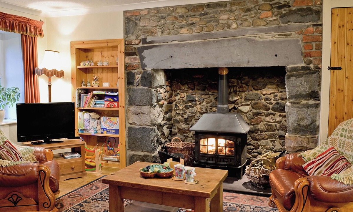 Bontnewydd Cottage | 3 bedroom accommodation in Caernarfon