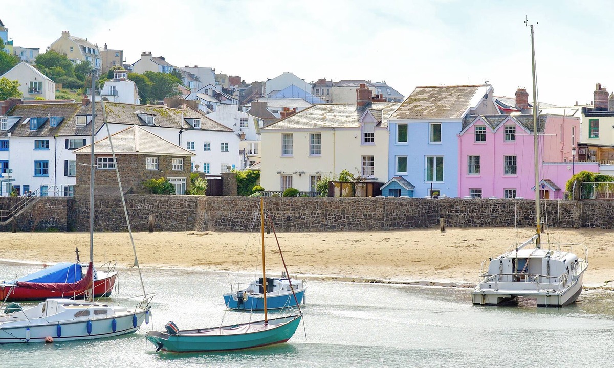 Hele Cottage | 3 bedroom accommodation in Ilfracombe