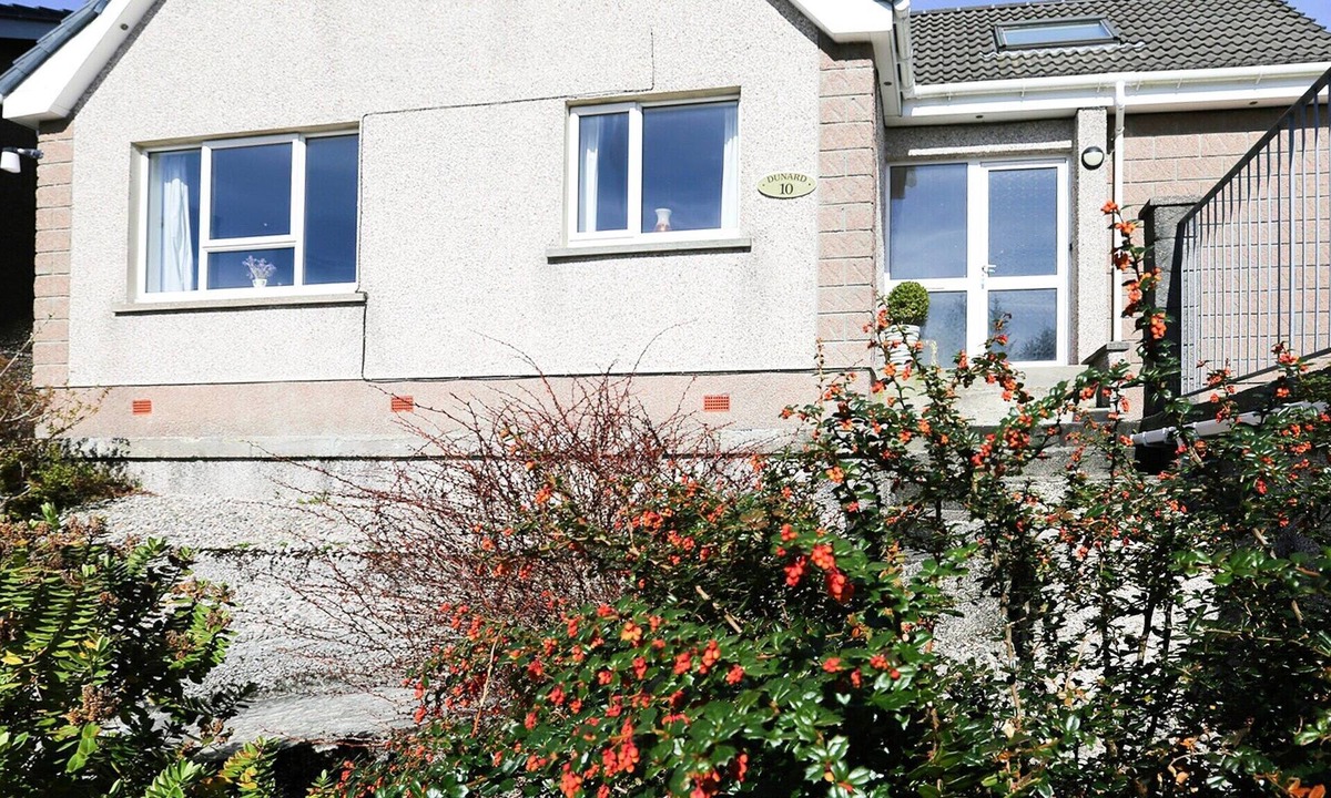 Stornoway Cottage | 3 bedroom accommodation in Stornoway