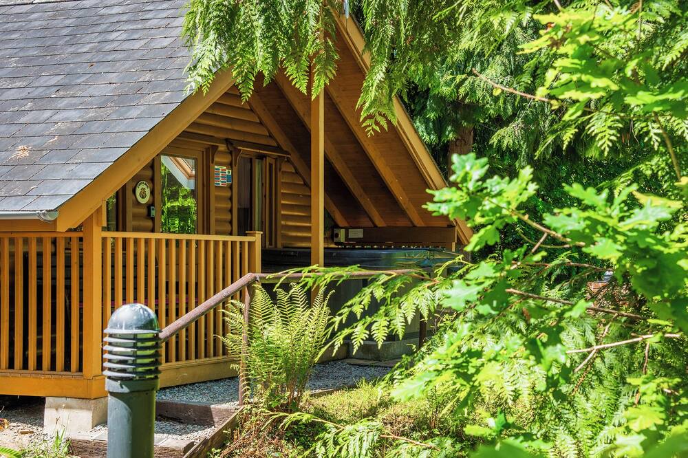 Westleigh Ski Chalet | 3 bedroom accommodation in Webbery, Bideford