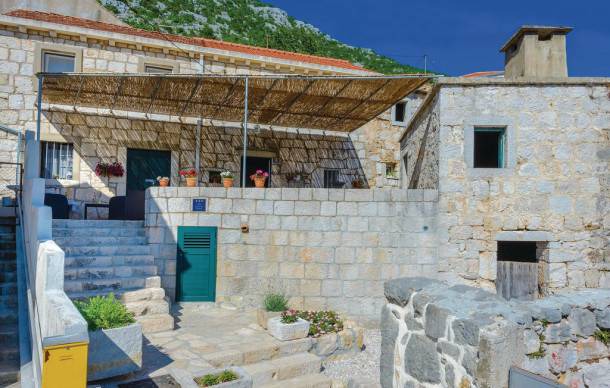 Mrcevo House | 3 bedroom accommodation in Mrcevo