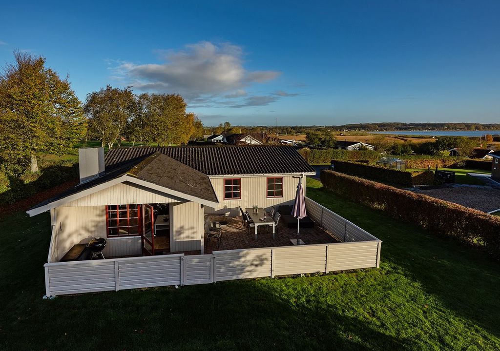 Vikær Strand House | 3 bedroom accommodation in Haderslev