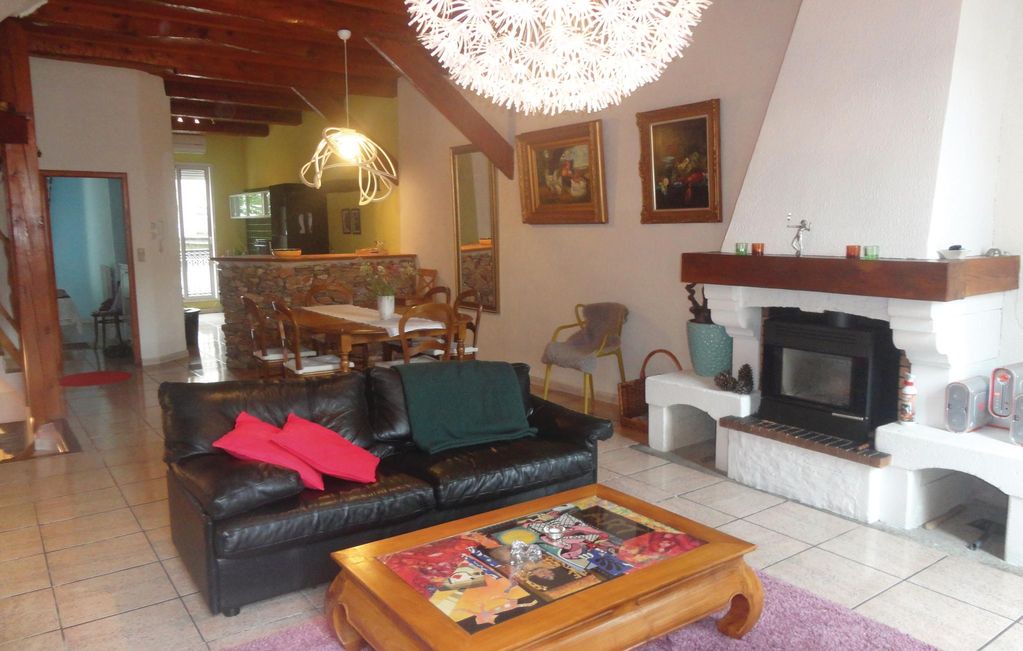 Bedarieux House | 3 bedroom accommodation in Bedarieux
