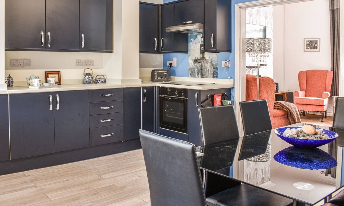 Peterlee Cottage | 3 bedroom accommodation in Easington Colliery, near Peterlee