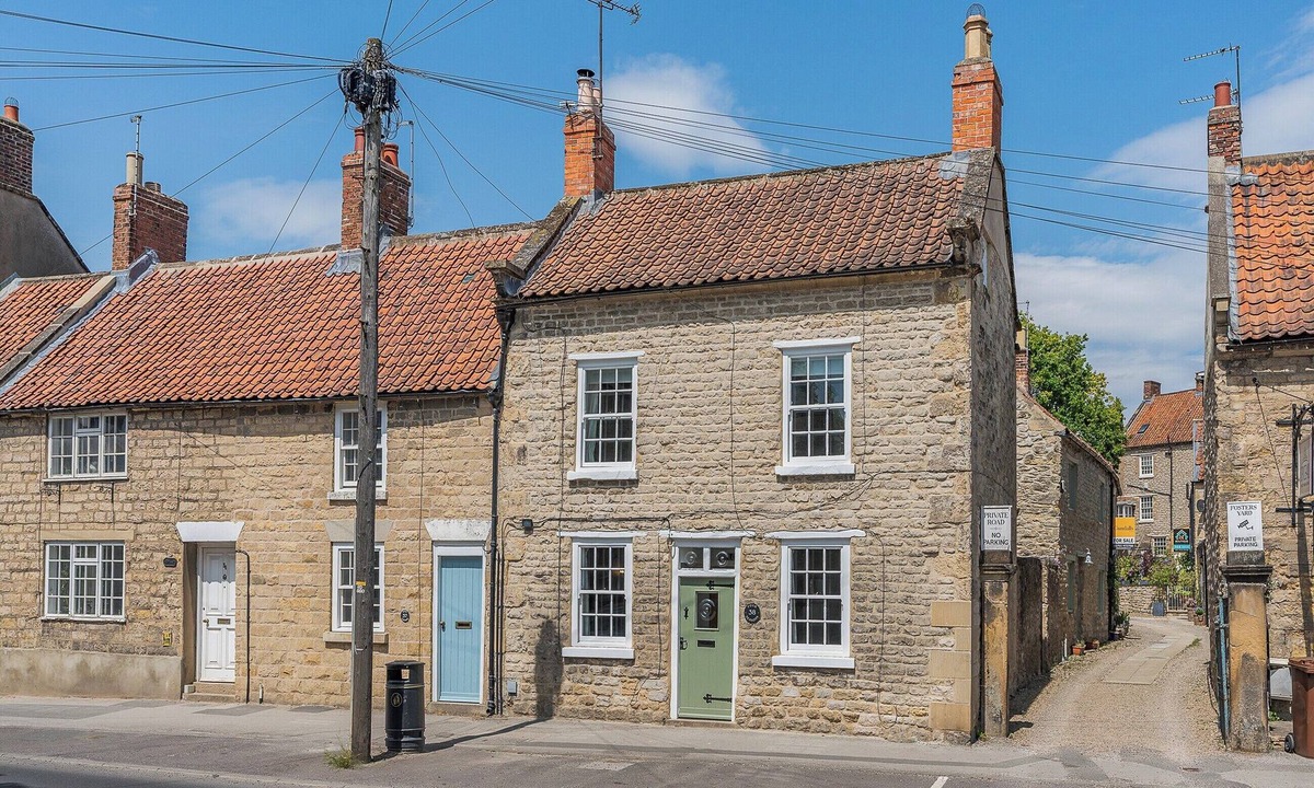 Pickering Cottage | 3 bedroom accommodation in Pickering