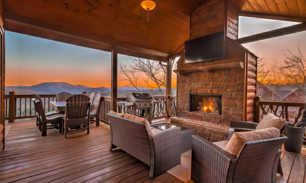 Morganton Cabin | 3 bedroom accommodation in Morganton