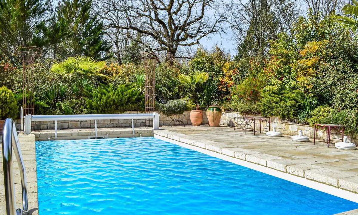 Devillac House | 3 bedroom accommodation in Devillac