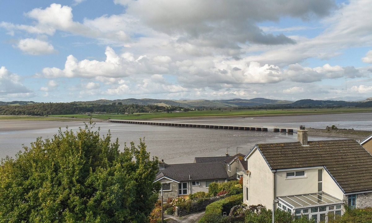 Arnside Cottage | 3 bedroom accommodation in Arnside