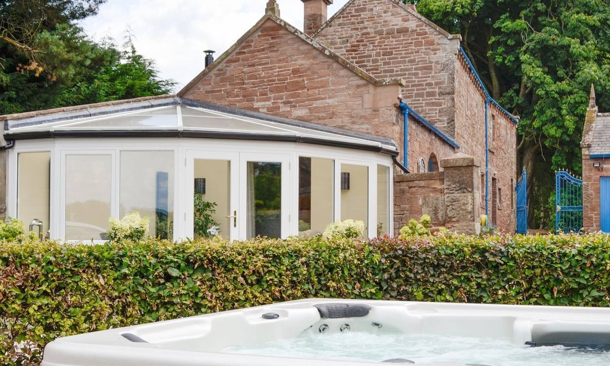 Wing Cottage | 3 bedroom accommodation in Carlisle