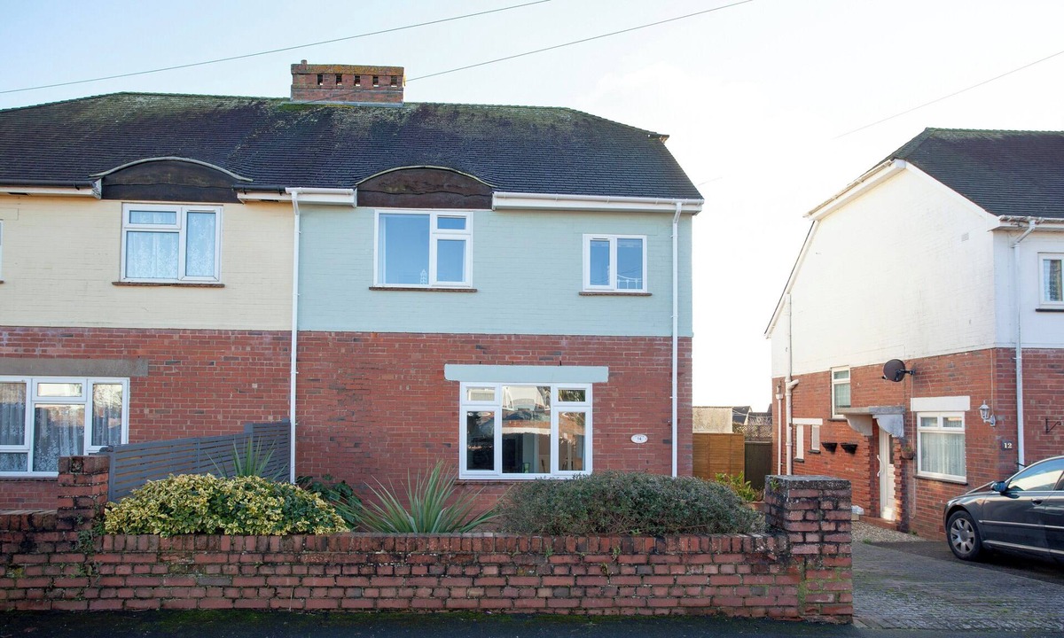Exmouth Cottage | 3 bedroom accommodation in Exmouth