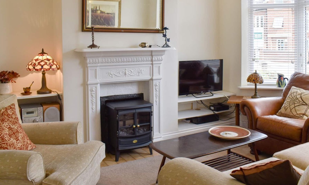 Hitchin Cottage | 3 bedroom accommodation in Hitchin