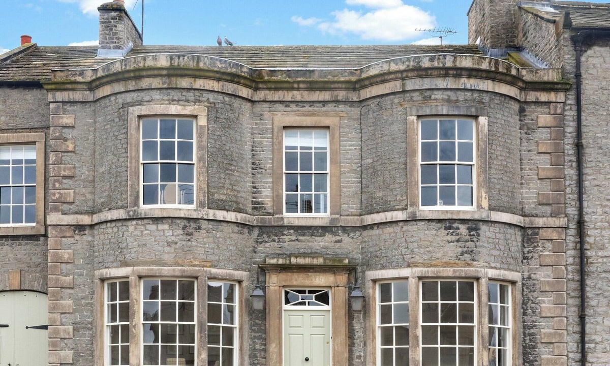 Middleham Cottage | 3 bedroom accommodation in Middleham, near Leyburn