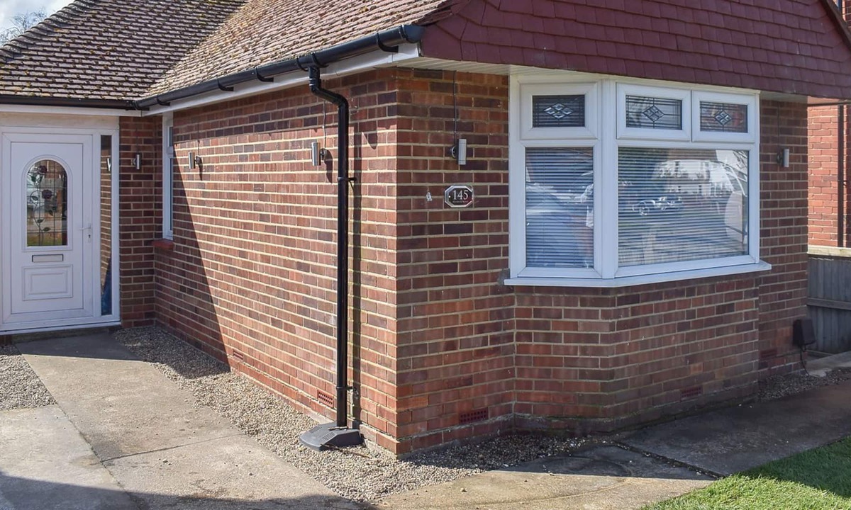 Westbrook Cottage | 3 bedroom accommodation in Margate