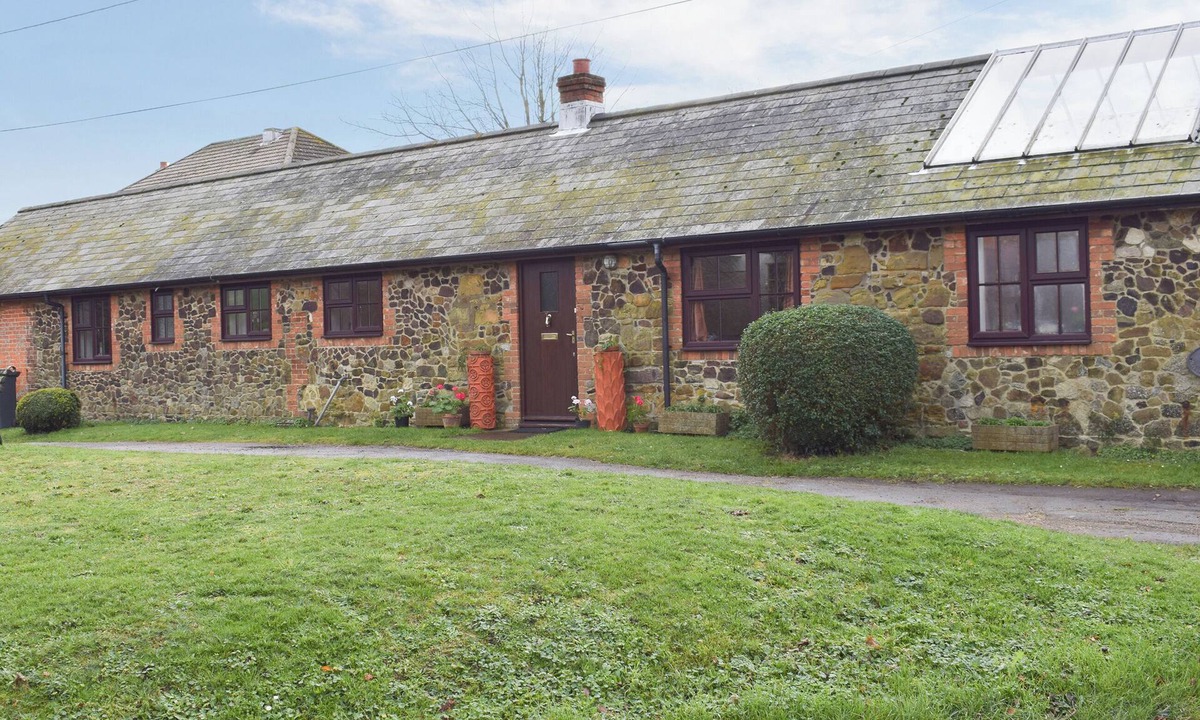 Shorwell Cottage | 3 bedroom accommodation in Shorwell