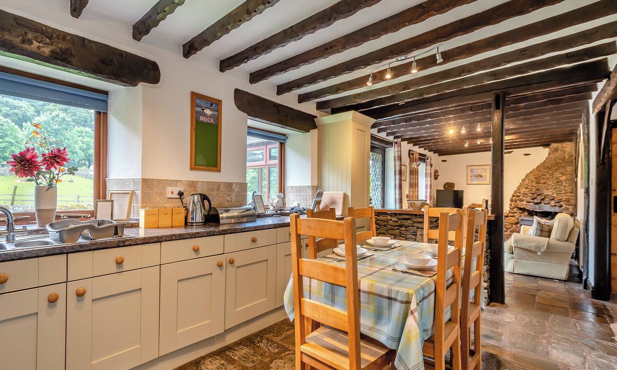 Bampton Cottage | 3 bedroom accommodation in Bampton