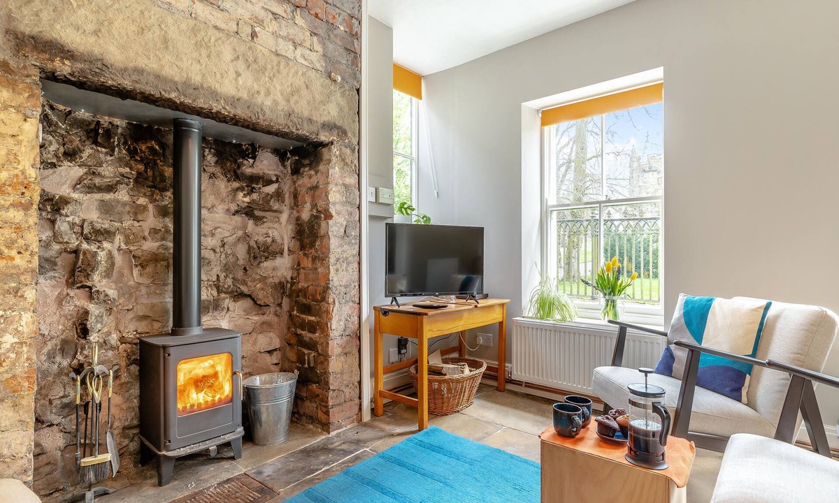 Tideswell Cottage | 3 bedroom accommodation in Buxton