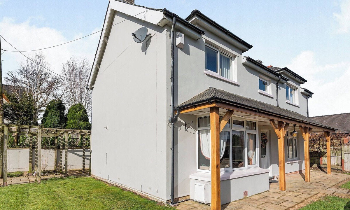 Carno Cottage | 3 bedroom accommodation in Carno