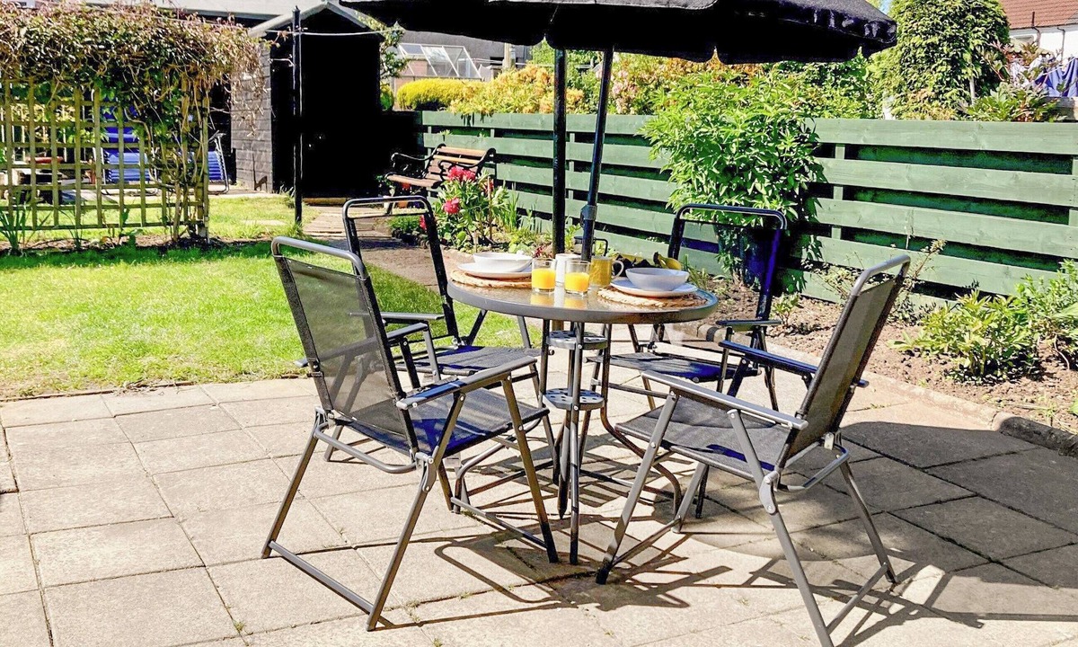 Ceres Cottage | 3 bedroom accommodation in Ceres, near Cupar