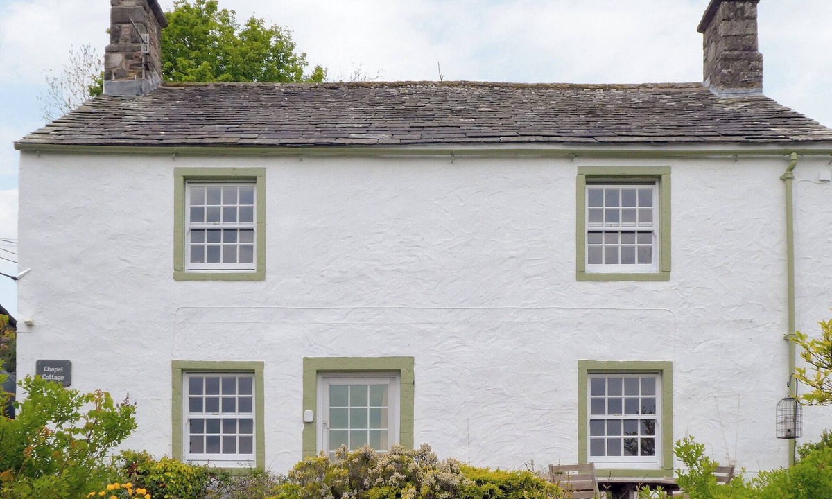 Helton Cottage | 3 bedroom accommodation in Helton