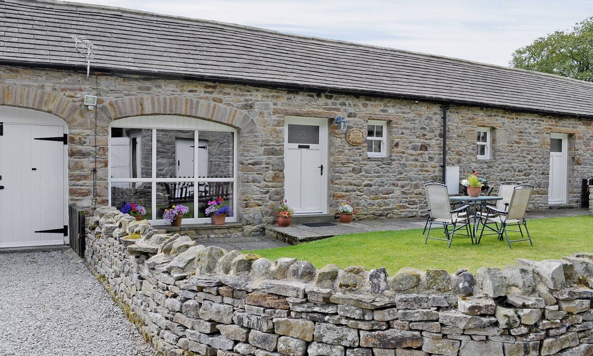 Carperby Cottage | 3 bedroom accommodation in Carperby, near Leyburn