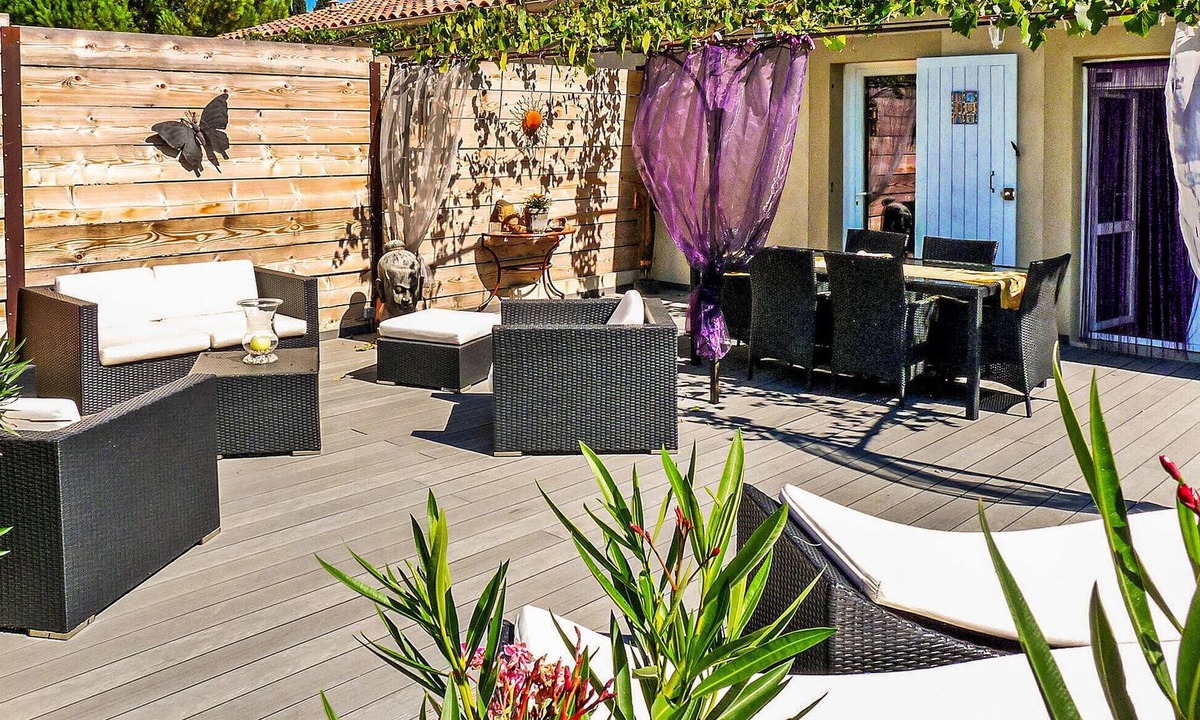 Tavel House | 3 bedroom accommodation in Tavel