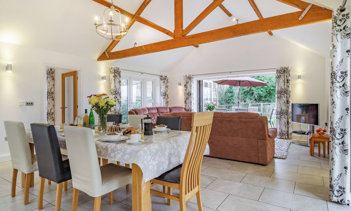 Wicken Cottage | 3 bedroom accommodation in Wicken, near Ely