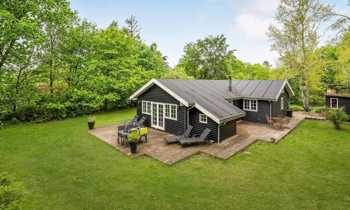 Fjellerup House | 3 bedroom amazing home in Glesborg