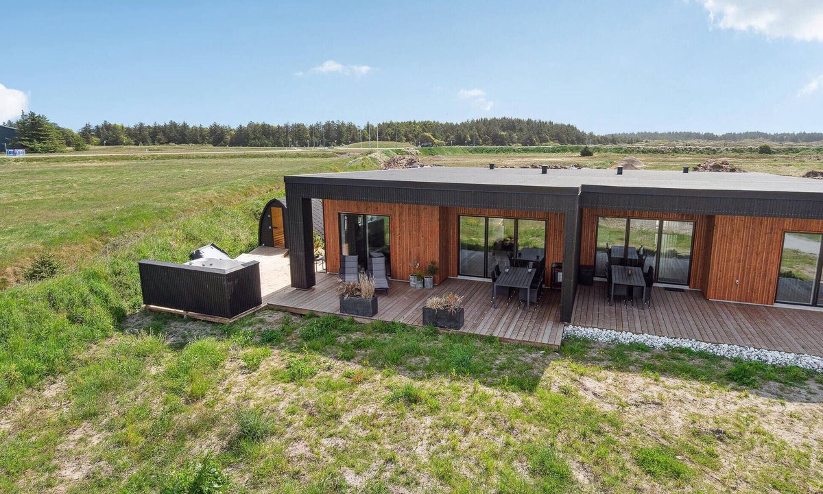 Thisted House | 3 bedroom amazing home in Thisted