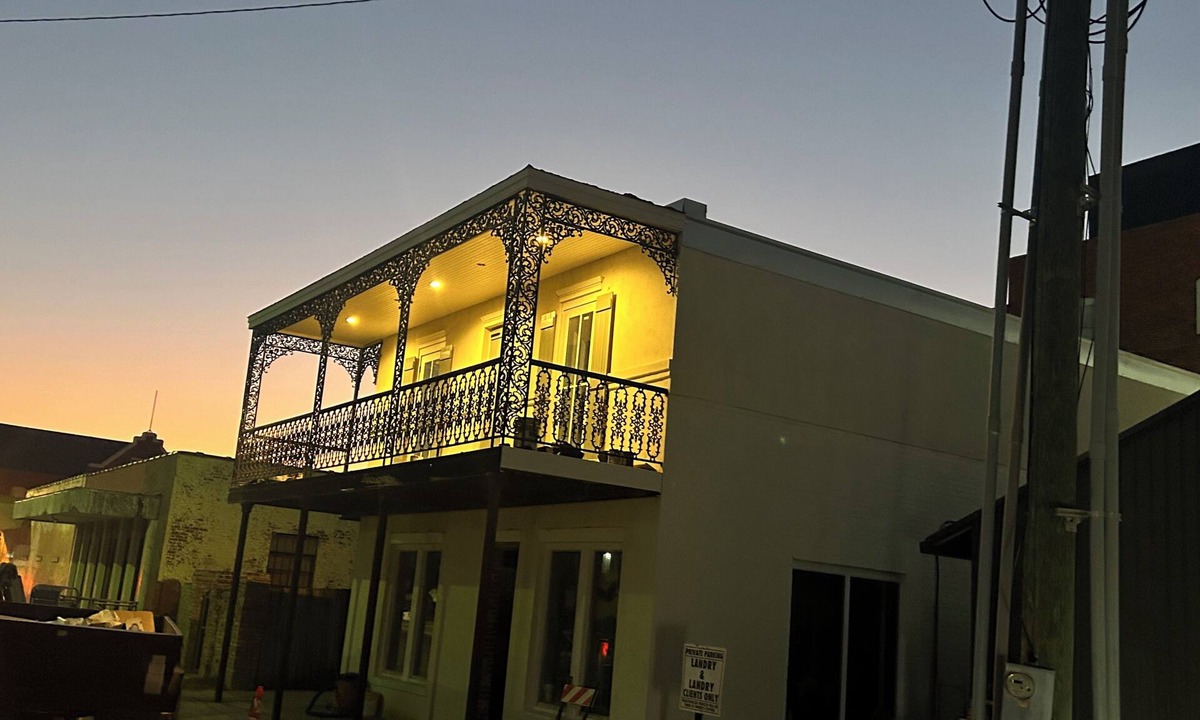 Crowley Apartment | 3-bedroom apartment in welcoming Crowley with AC, WiFi