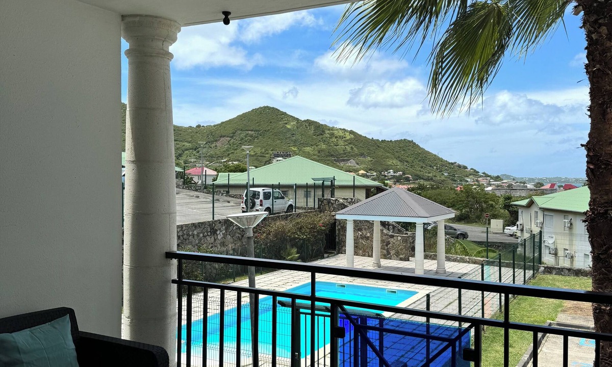 Marigot Apartment | 3 bedroom apartment with pool