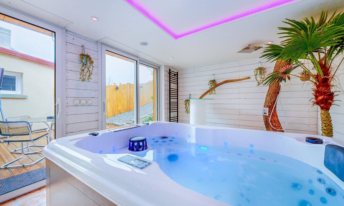 Neuilly-le-Vendin House | 3 bedroom awesome home in Neuilly le Vendin