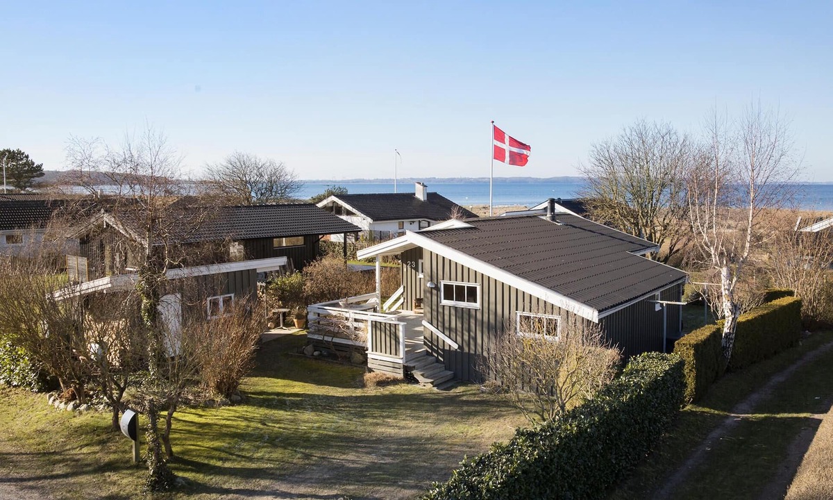 Middelfart House | 3 bedroom awesome home in Brenderup Fyn