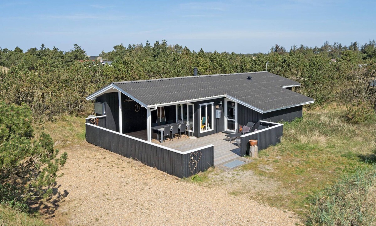 Bjerregaard House | 3 bedroom awesome home in Hvide Sande