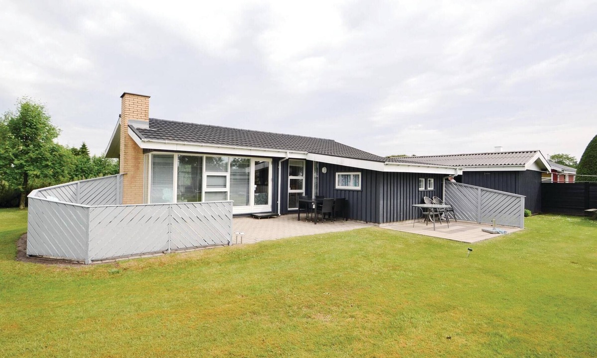 Egense House | 3 bedroom awesome home in Storvorde