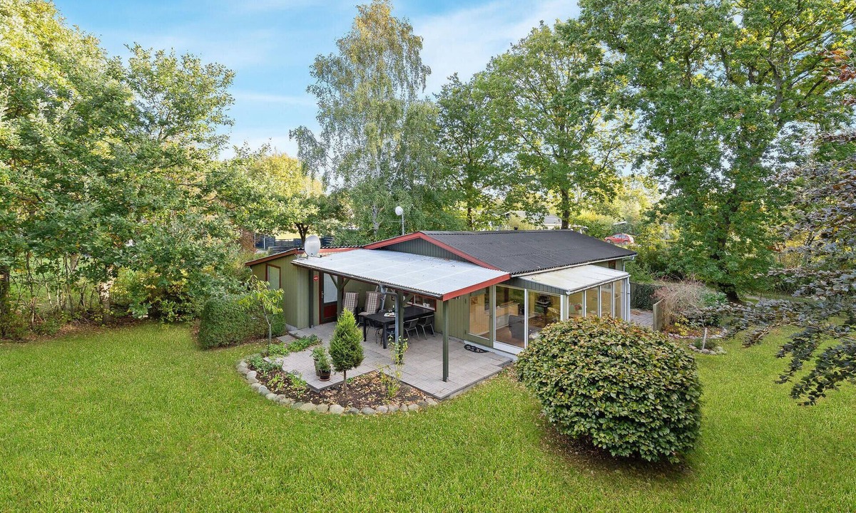 Fjellerup Strand House | 3 bedroom awesome home in Glesborg