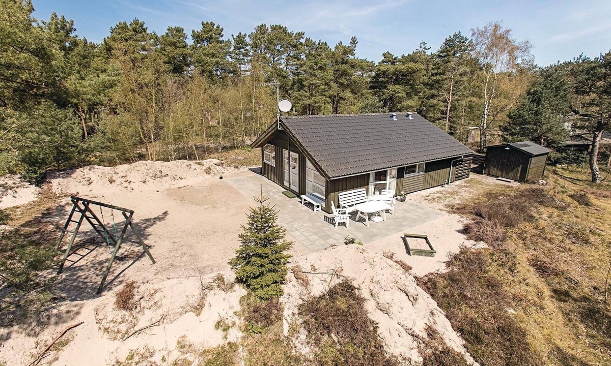 Balka Strand House | 3 bedroom awesome home in Nexø