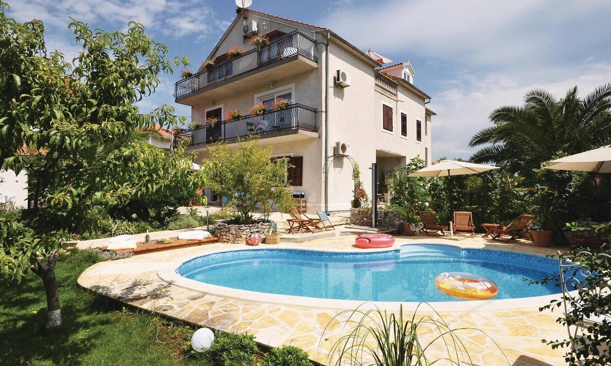Vodice Apartment | 3 bedroom beautiful apartment in Vodice