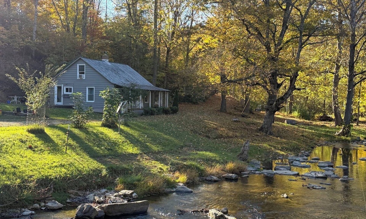 Newport House | 3-bedroom by Sinking Creek near Blacksburg VA