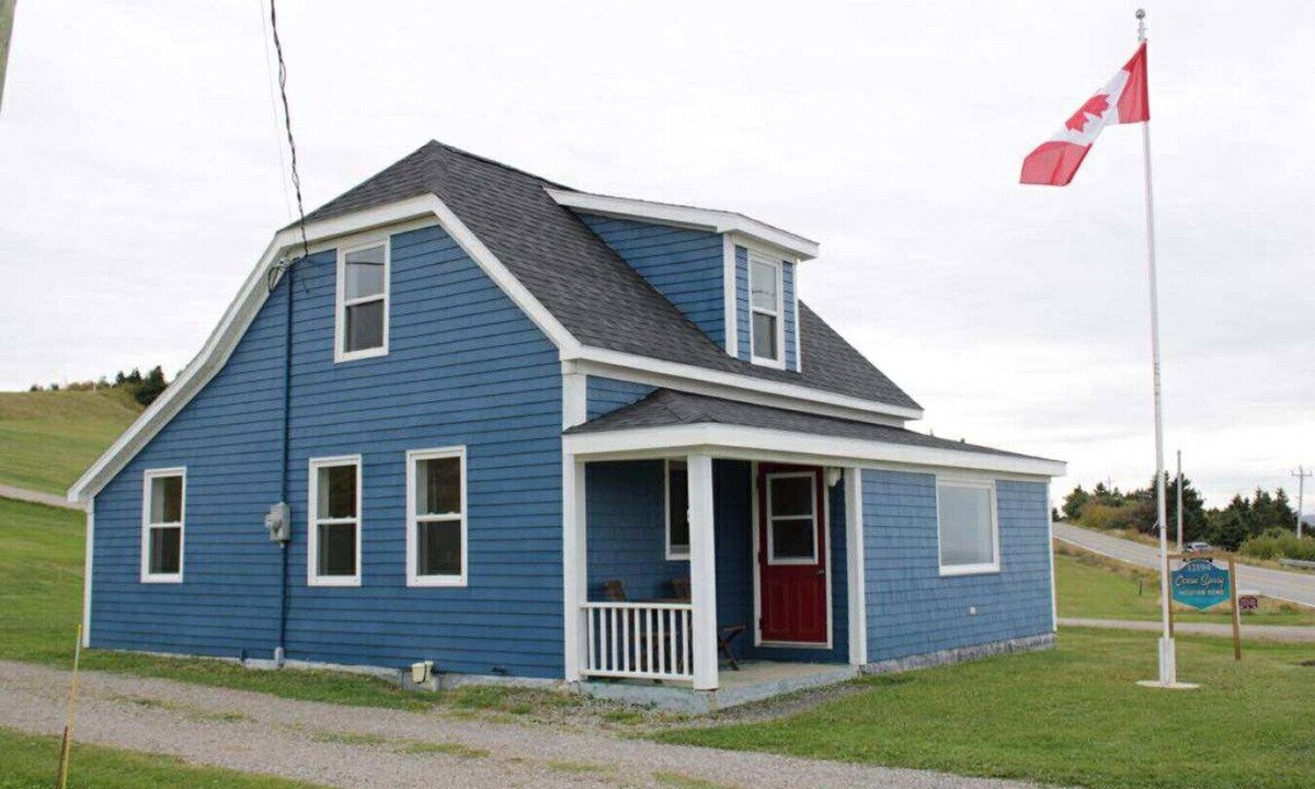 St. Joseph-Du-Moine House | 3 bedroom home with spectacular sunsets views