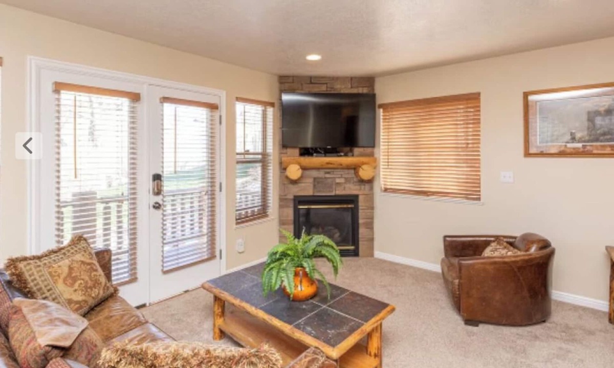 Eden Condo | 3-bedroom condo in fabulous Eden, skiing, biking, hiking, and water sports