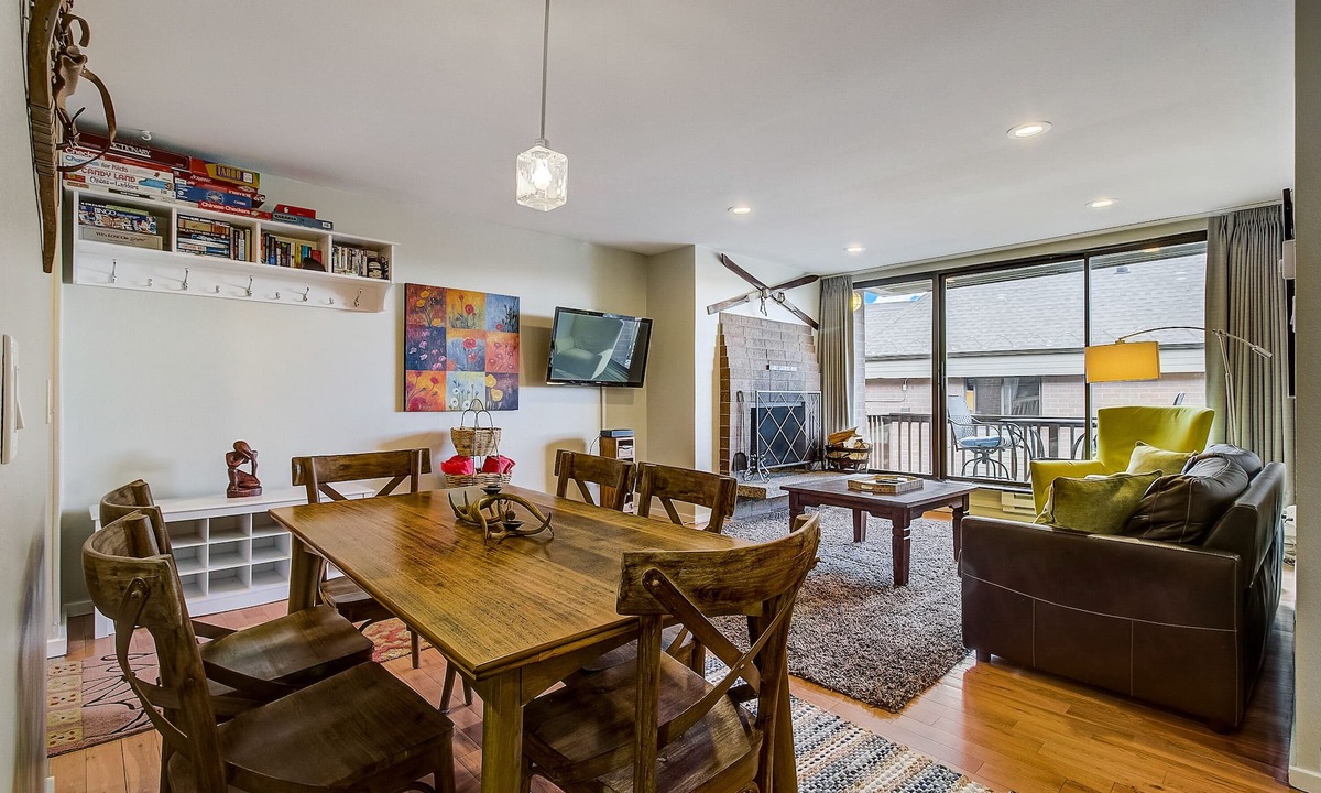 North Park City Condo | 3 Bedroom Condo in Old Town- Steps from the Lifts!
