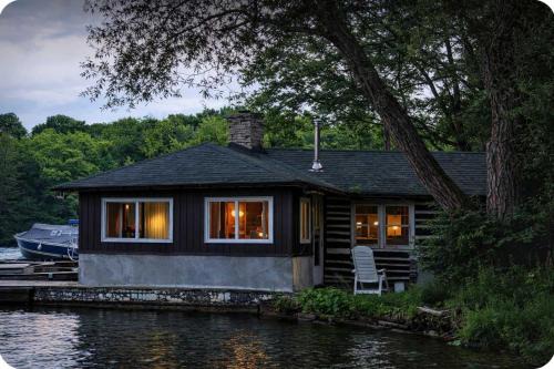 Rosedale House | 3-Bedroom Cottage #10 - Balsam Lake