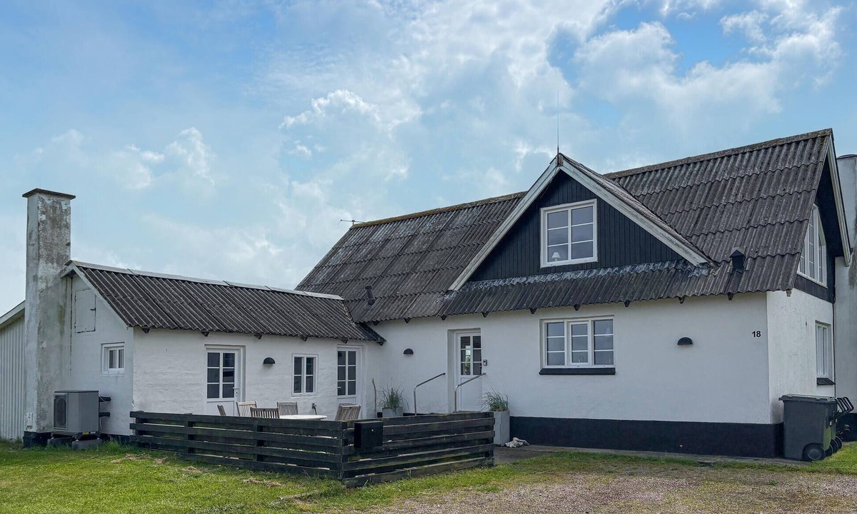 Torup Strand House | 3 bedroom cozy home in Fjerritslev