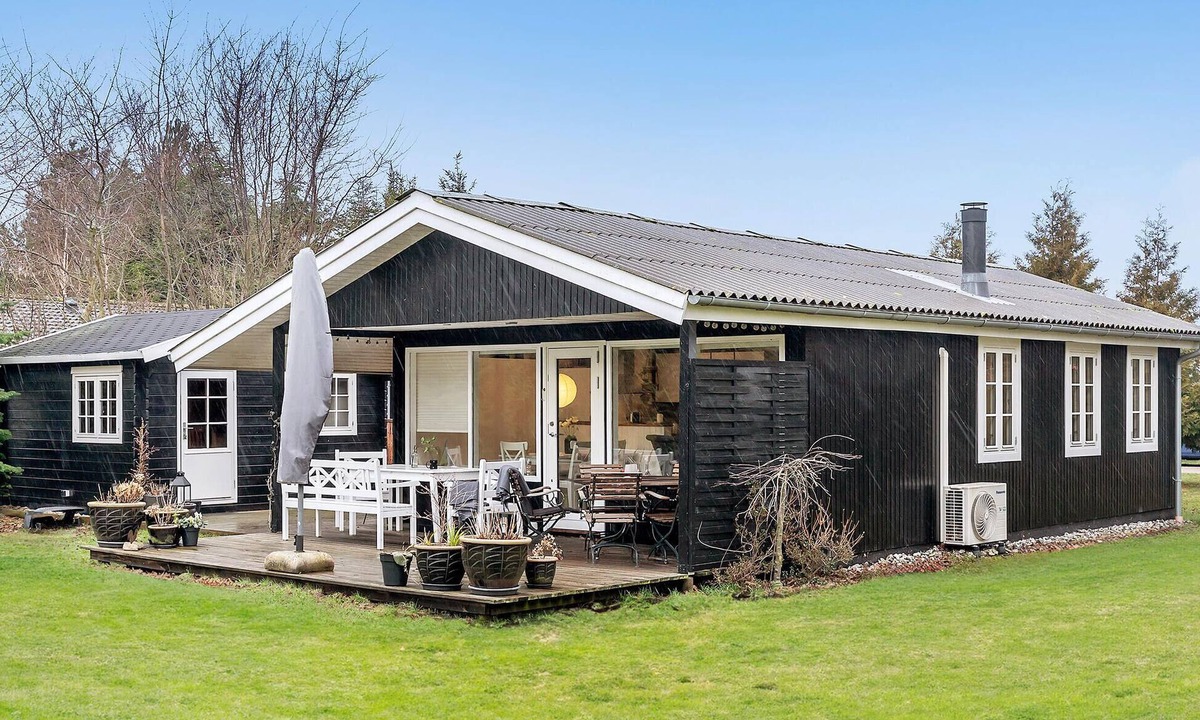 Marielyst House | 3 bedroom cozy home in Væggerløse