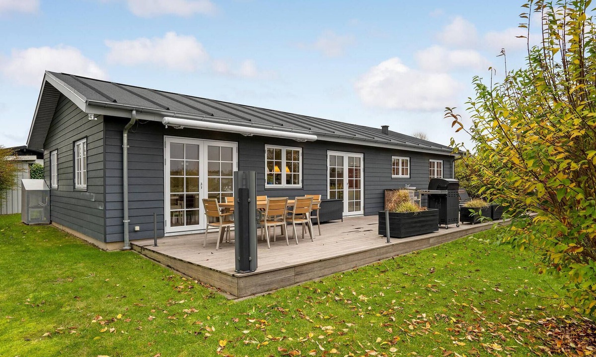 Skastrup Strand House | 3 bedroom cozy home in Bogense