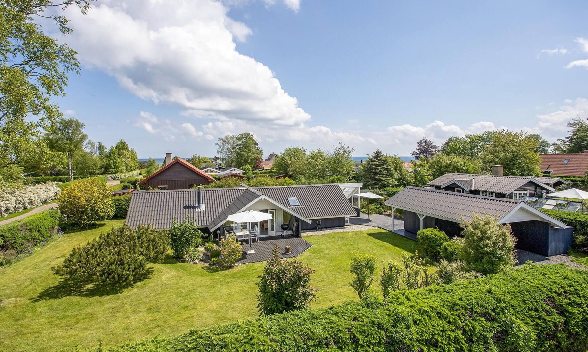 Saksild Strand House | 3 bedroom cozy home in Odder