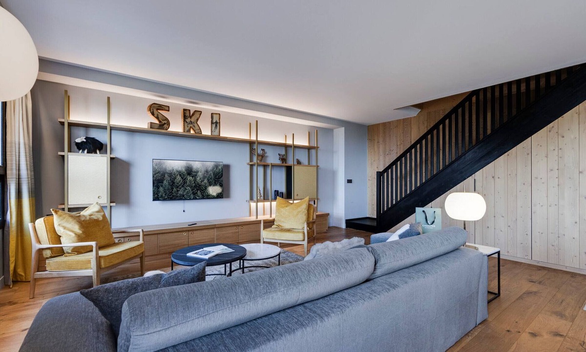 Arc-1800 Apartment | 3-Bedroom Duplex with Spa & Parking - Arc 1800