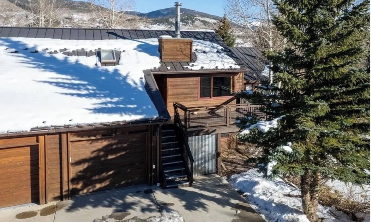 Three Peaks House | 3-bedroom dog friendly townhome in beautiful Silverthorne