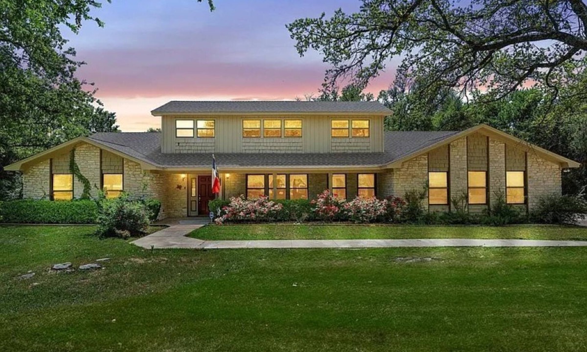 Waco House | 3-bedroom estate located in beautiful bluffs on northeast side of nWaco