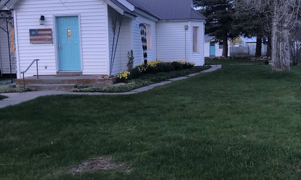 Afton House | 3 Bedroom Farm House